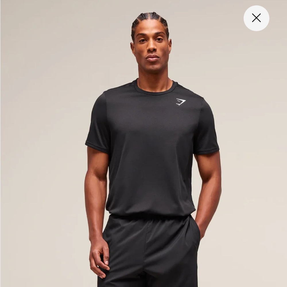 Gymshark Arrival regular fit black t-shirt size XL